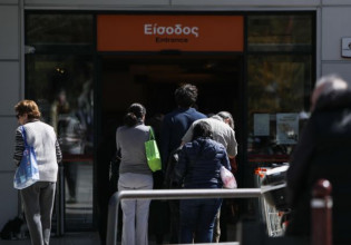 Government mulls new measures to avert harsh Christmas season COVID-19 restrictions