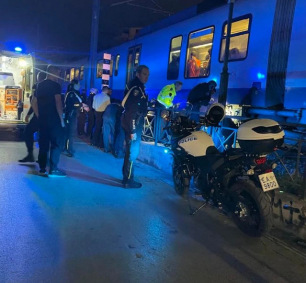 Τρένο παρέσυρε γυναίκα στην Κωνσταντινουπόλεως [Σκληρές εικόνες]