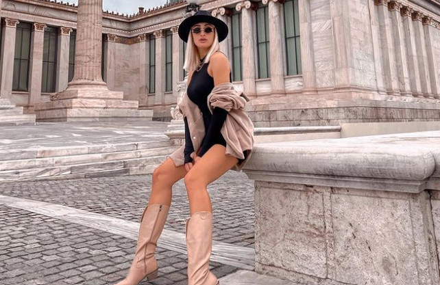 Ιωάννα Τούνη – Τα έβαλε με υπαλλήλους αεροπορικής εταιρείας και το Twitter την «σταύρωσε»