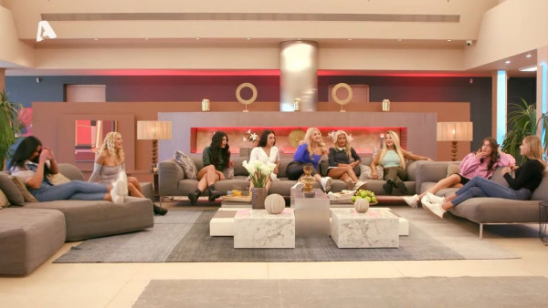 The Bachelor – Σπάραξαν τα κορίτσια με αυτήν την αποχώρηση