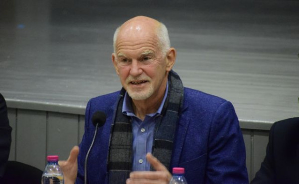 Παπανδρέου – «Η παράδοση του ΠΑΣΟΚ είναι μέσα μου – Το 2010 δεν υπήρχαν άλλες επιλογές»