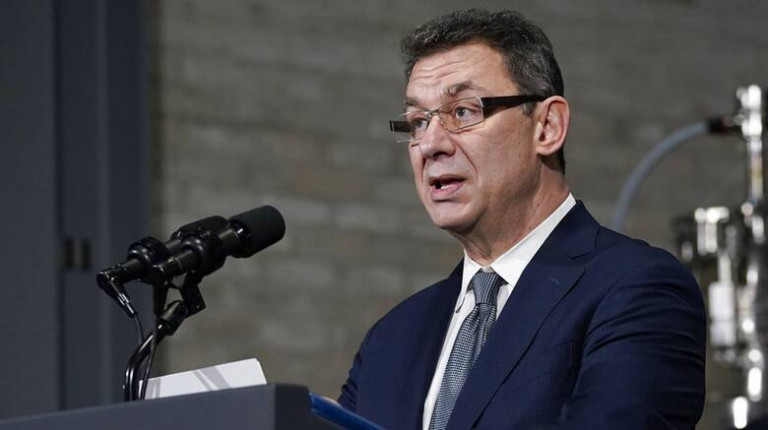 Μπουρλά – Το tweet του για το χάπι της Pfizer για τον κοροναϊό – «Σήμερα είναι μέρα υπερηφάνιας»