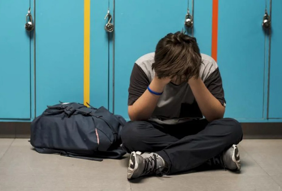 Κύπρος - Υπόθεση bullying - Έβαλαν 15χρονο σε πορτμπαγκάζ