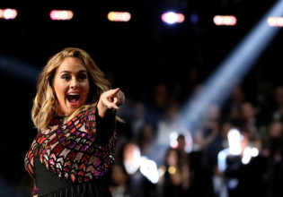 Η Αντέλ επιστρέφει στη σκηνή – Στο Λας Βέγκας η πρώτη της συναυλία