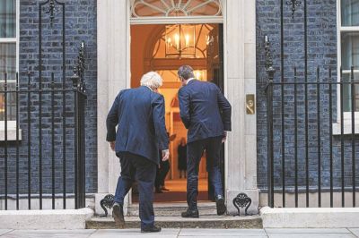 Γιατί να μην τους αρέσει;