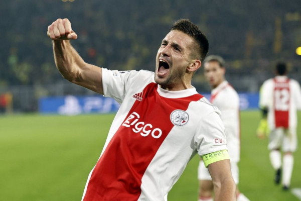 Πρόκριση με total football ο Άγιαξ (1-3) – «Πάρτι» για τη Σπόρτινγκ πριν τον… τελικό με την Ντόρτμουντ (4-0)