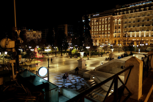 Δήμος Αθηναίων – Μεγάλο πρόγραμμα ενεργειακής αναβάθμισης με «έξυπνα» φωτιστικά και στα επτά δημοτικά διαμερίσματα