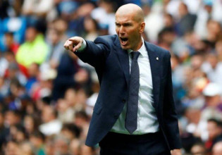 Σε προχωρημένες συζητήσεις με την Παρί ο Ζιντάν