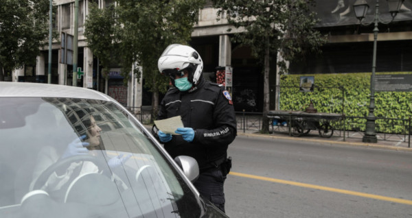 Γεωργιάδης – Υπάρχουν 30.000 με 40.000 αστυνομικοί και λιμενικοί ανεμβολίαστοι