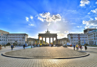 Η Βundesbank προειδοποιεί για τις υπερβολικά υψηλές τιμές των ακινήτων