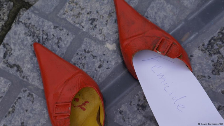 Σοκάρουν τα στοιχεία στη Γερμανία – Κάθε 2,5 μέρες 1 γυναίκα χάνει τη ζωή της από τον σύντροφό της