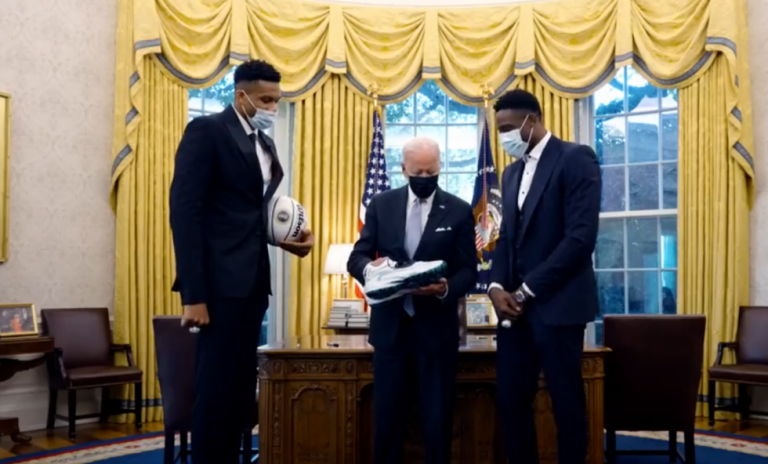 Μπάιντεν προς Γιάννη και Θανάση – «Υπέροχο που σας φιλοξενήσαμε»