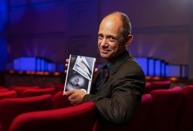 Βραβείο Μπούκερ – Απονεμέθηκε στον Ντέιμον Γκάλγκουτ για το βιβλίο του «Η υπόσχεση»