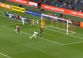 Συνεχίζει να βρίσκει δίχτυα στην Αυστραλία ο Μπουμάλ