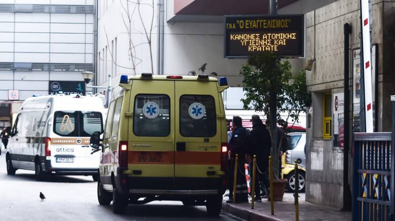 Κοροναϊός – Ο πανδημικός εφιάλτης πλησιάζει και στην Αττική – Ξεκίνησε η πίεση στις εφημερίες – Προ των πυλών νέα μέτρα