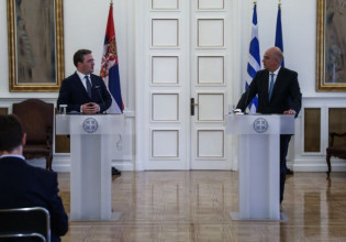 Δένδιας και Σελάκοβιτς συζήτησαν για στρατιωτική συνεργασία Ελλάδας και Σερβίας – Το μήνυμα στη Β. Μακεδονία για τις Πρέσπες
