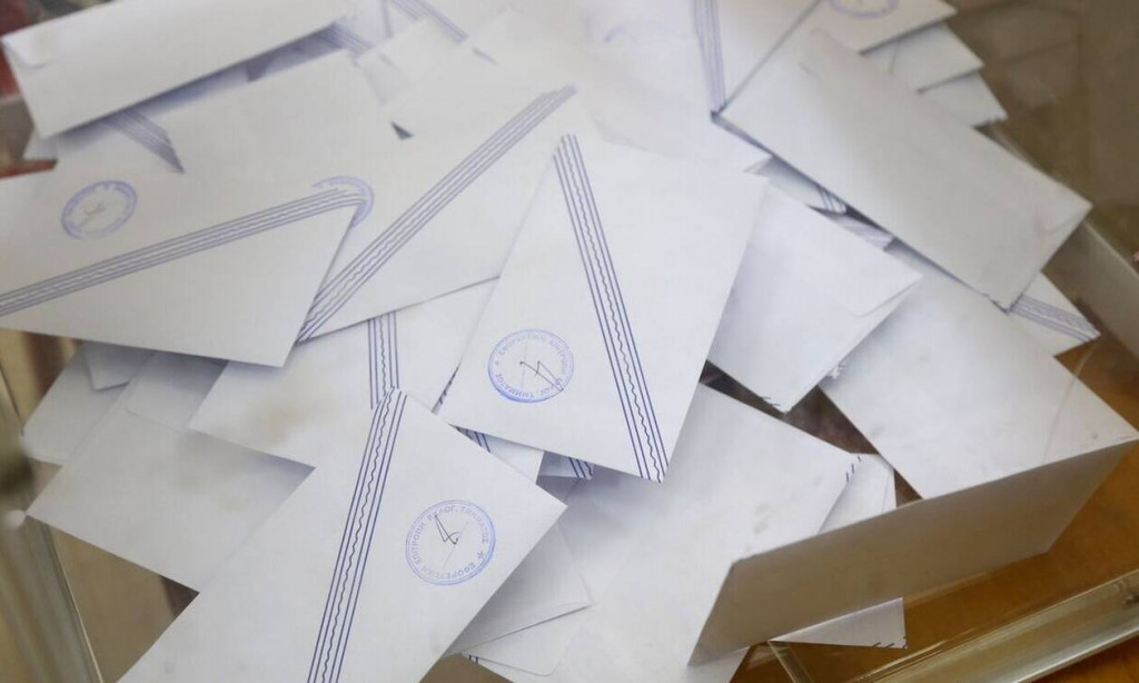 Δημοσκόπηση – Πανδημία και ακρίβεια φοβίζουν τους πολίτες – Ενισχύεται το ΚΙΝΑΛ, ανατροπή στο πολιτικό σκηνικό