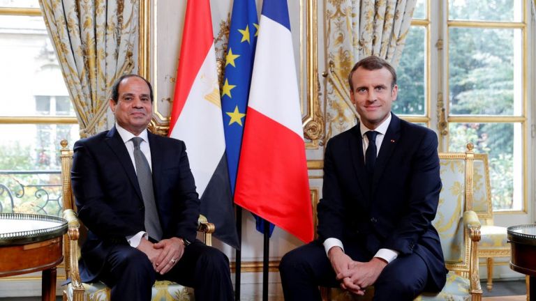 Το Παρίσι «βοηθά» από το 2016 την Αίγυπτο να βομβαρδίζει αμάχους!