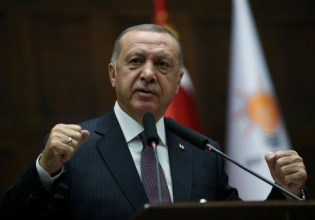 Ερντογάν – Μεταξύ σφύρας και άκμονος ο Σουλτάνος