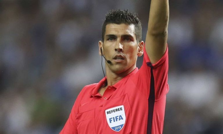 Super League – Αυτός σφυρίζει το ΑΕΚ-Ολυμπιακός