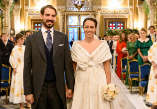 Φίλιππος και Νίνα Φλορ – Οι αδημοσίευτες φωτογραφίες από το γεύμα μετά τον γάμο