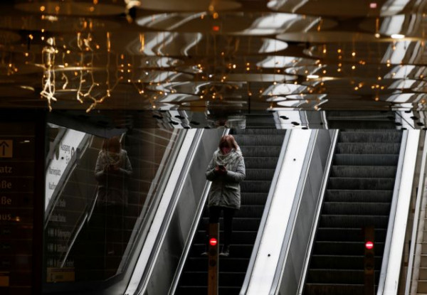 Εκτός ελέγχου η πανδημία στη Γερμανία – Στέλνει ασθενείς στο εξωτερικό