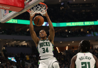 Οι πρωταθλητές είναι εδώ, ο Γιάννης «κατάπιε» τους Λέικερς (109-102)