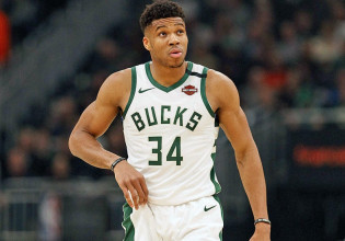 NBA – Το τρομερό μπλοκ του Αντετοκούνμπο