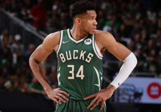 Αντετοκούνμπο – Γιορτάζει το Halloween με την οικογένειά του