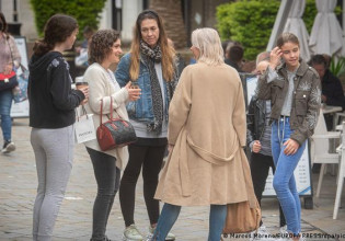 Γιβραλτάρ – Γιατί η «πιο εμβολιασμένη χώρα του κόσμου» ακυρώνει εκδηλώσεις