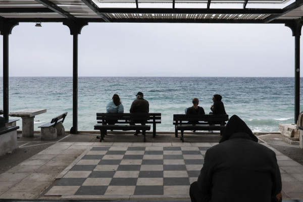 Εξαδάκτυλος – «Τα lockdown είναι απευκταία αλλά στην ιατρική δεν χωρούν δογματισμοί»