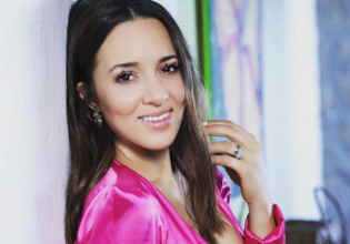 Καλομοίρα – Έτσι γιόρτασε το Thanksgiving η τραγουδίστρια