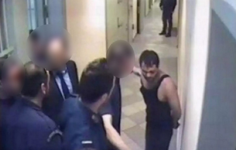 Ιλία Καρέλι - Σε φυλάκιση με αναστολή καταδικάστηκαν οι σωφρονιστικοί για τον βασανισμό του κρατουμένου