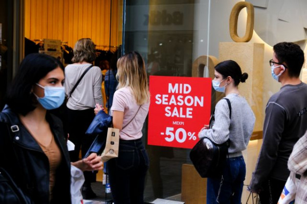 Ανοιχτά θα είναι τα καταστήματα σήμερα Κυριακή – Δείτε το ωράριο