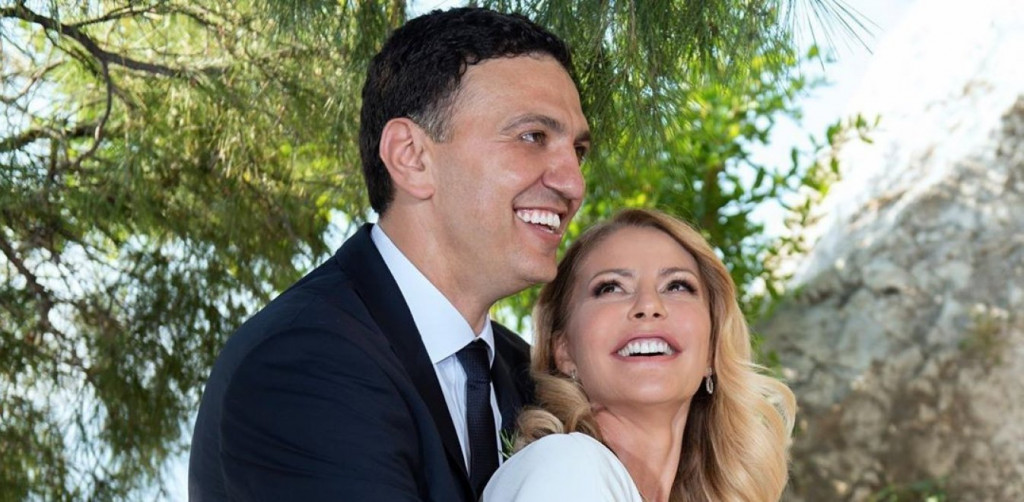 Τζένη Μπαλατσινού – Τρυφερές ευχές του Βασίλη Κικίλια για τα γενέθλια της