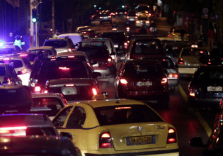 Κίνηση τώρα – Χάος στους δρόμους του κέντρου της Αθήνας