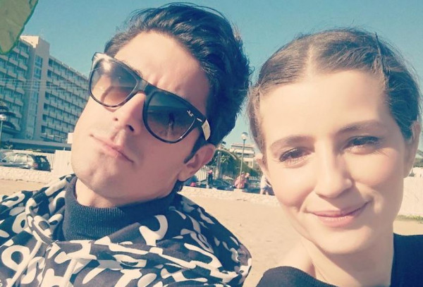 Έγκυος η Μαρία Κίτσου; Φήμες θέλουν την ηθοποιό να παντρεύεται σύντομα τον Δημήτρη Γκοτσόπουλο