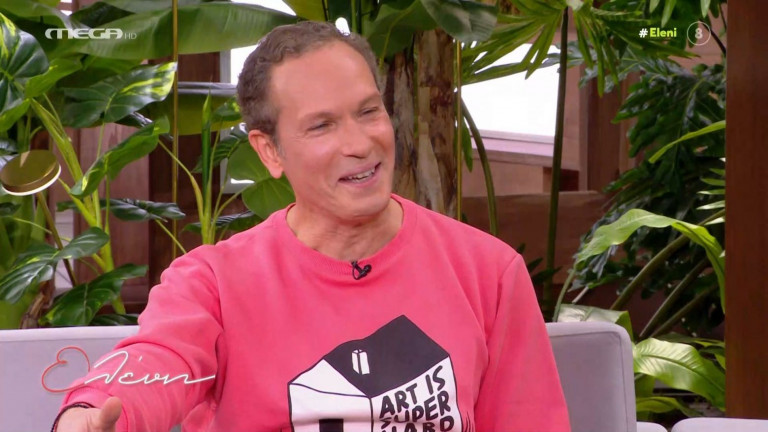 Βασίλης Κούκουρας – Με το πέρασμα του χρόνου έχω λειάνει και έχω πολεμήσει τον εγωισμό