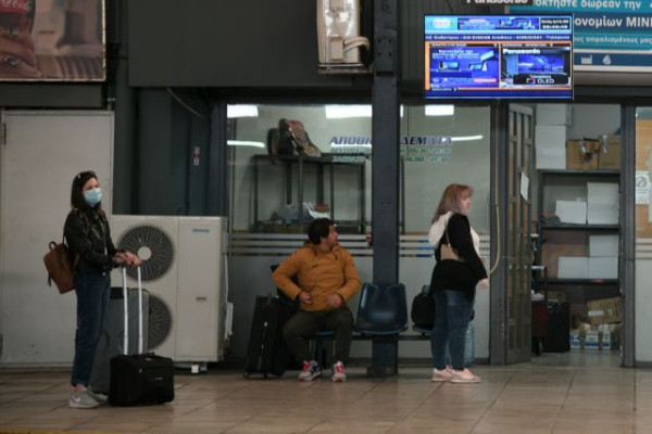 Καταγγελία – Κανένας έλεγχος στα πιστοποιητικά εμβολιασμού στα δρομολόγια των ΚΤΕΛ