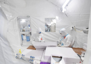 Κοροναϊός – Ο EMA εγκρίνει δύο μονοκλωνικά αντισώματα κατά του ιού