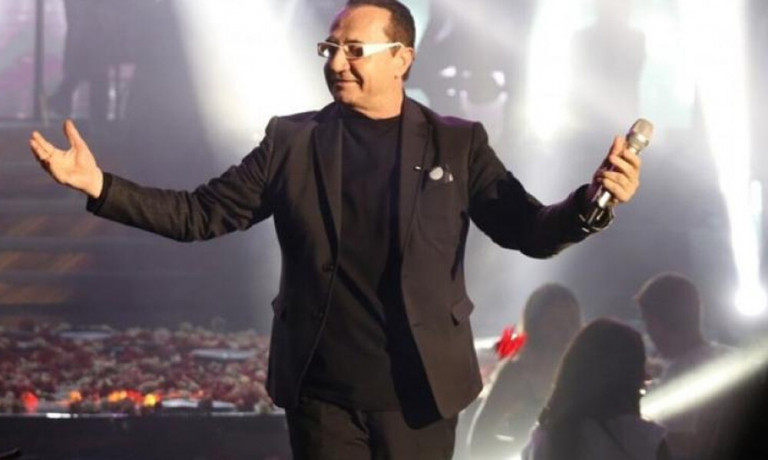 Λευτέρης Πανταζής – Έβγαλε ένα όπλο και μου είπε «έλα να σου πω μετά»