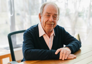 Ηλίας Μαμαλάκης – Περιμένουν να καούν τα άλλα και να βγει το MasterChef να σαρώσει