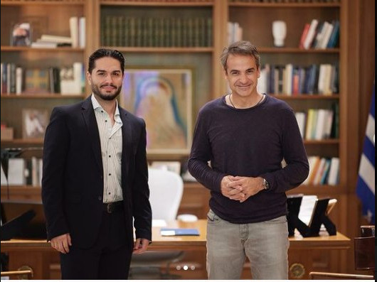 Δέσμευση Μητσοτάκη για τις συντάξεις των Ελλήνων ομογενών της Αλβανίας – Η συνάντηση με τον Χρήστο Μάστορα