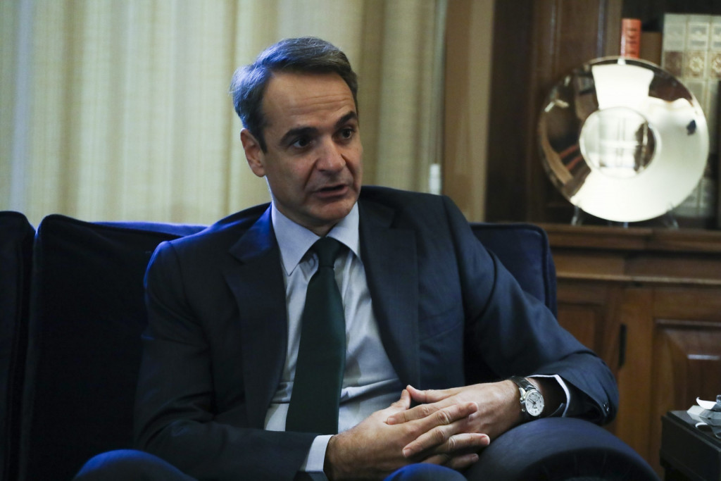 Mitsotakis for Armed Forces Day – Tireless Guardians of National Security