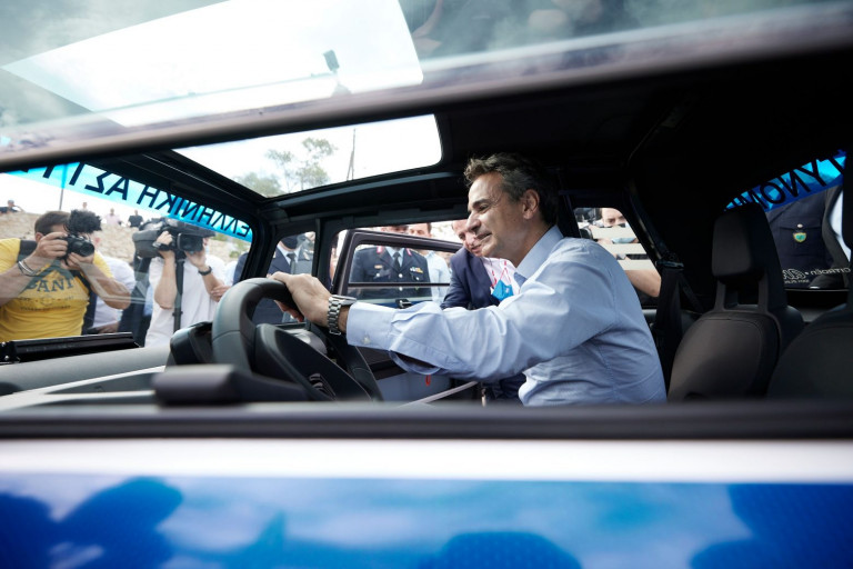 Σχέδιο GR-eco – Αναλυτικά οι παρεμβάσεις και τα έργα που θα κάνουν «πράσινο» νησί τη Χάλκη – Μητσοτάκης