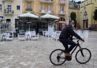 Κοροναϊός – Νέοι περιορισμοί στην κινητικότητα των ανεμβολίαστων – Οι τρεις παράγοντες που θα κρίνουν πότε θα ληφθούν νέα μέτρα