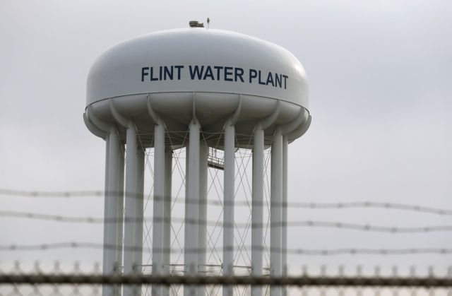 ΗΠΑ - Αποζημίωση 626 εκατ. δολαρίων σε κατοίκους που έπιναν μολυσμένο νερό στο Φλιντ του Μίσιγκαν