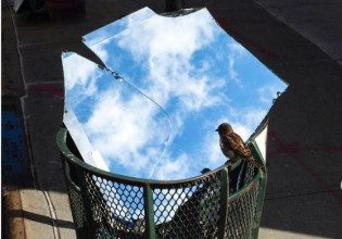 Το χιούμορ θα υπάρχει πάντα στους δρόμους της Νέας Υόρκης χάρη στον φακό του Kogan