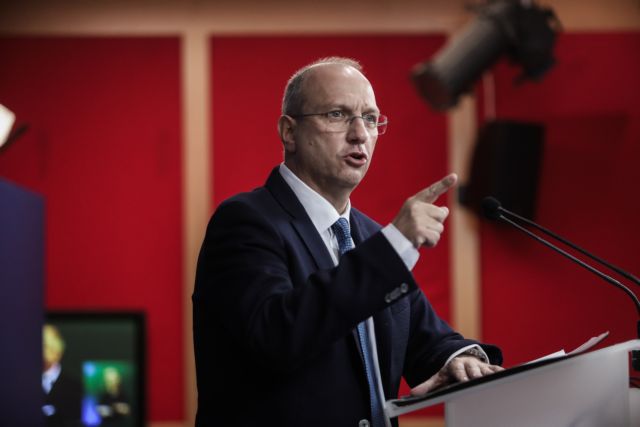 Οικονόμου – Σφοδρή επίθεση στον ΣΥΡΙΖΑ για τα ασυνόδευτα προσφυγόπουλα