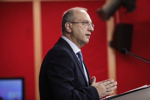 Οικονόμου – Ψέματα Τσίπρα για τη συνταγματική αναθεώρηση και την παραγραφή αδικημάτων